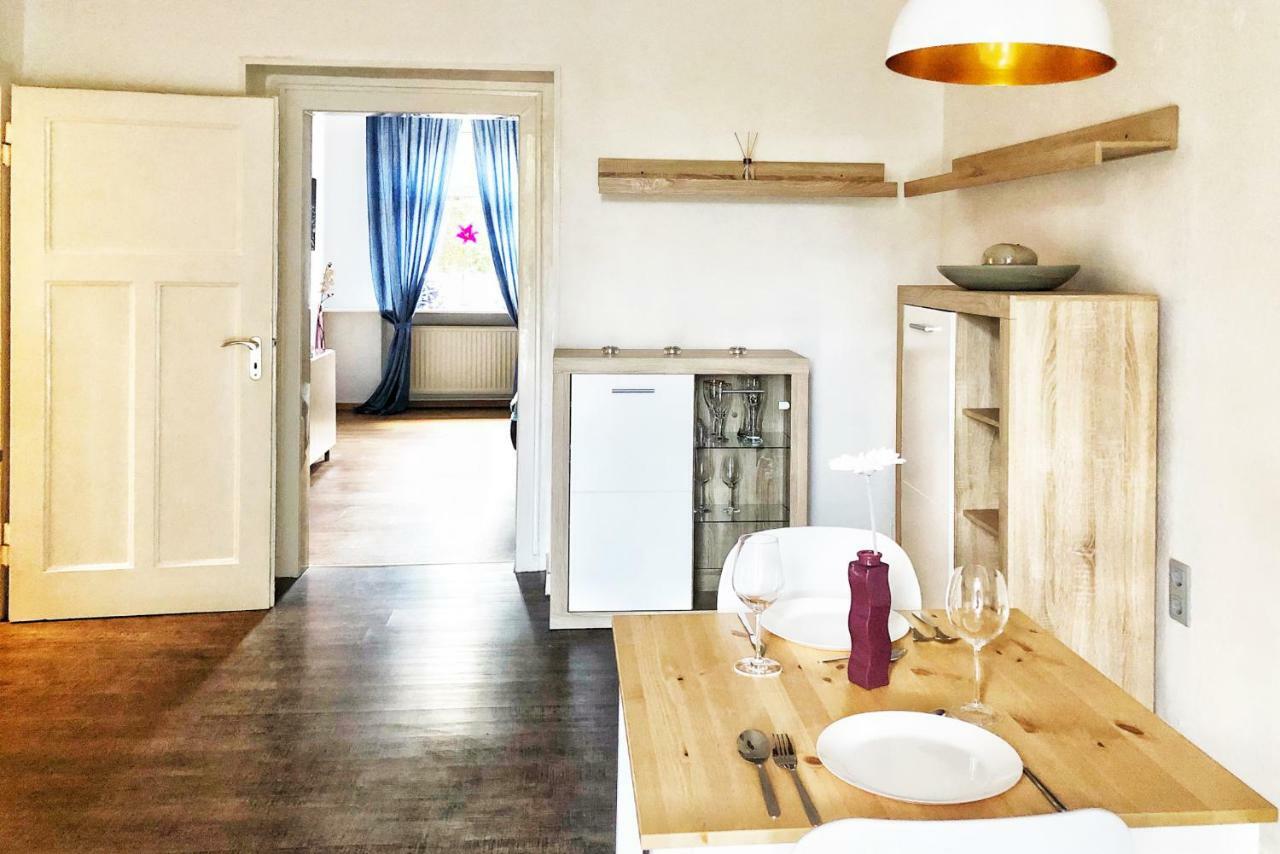Wunderschoene Altbauwohnung Mit Flair In Wuppertal Exterior foto