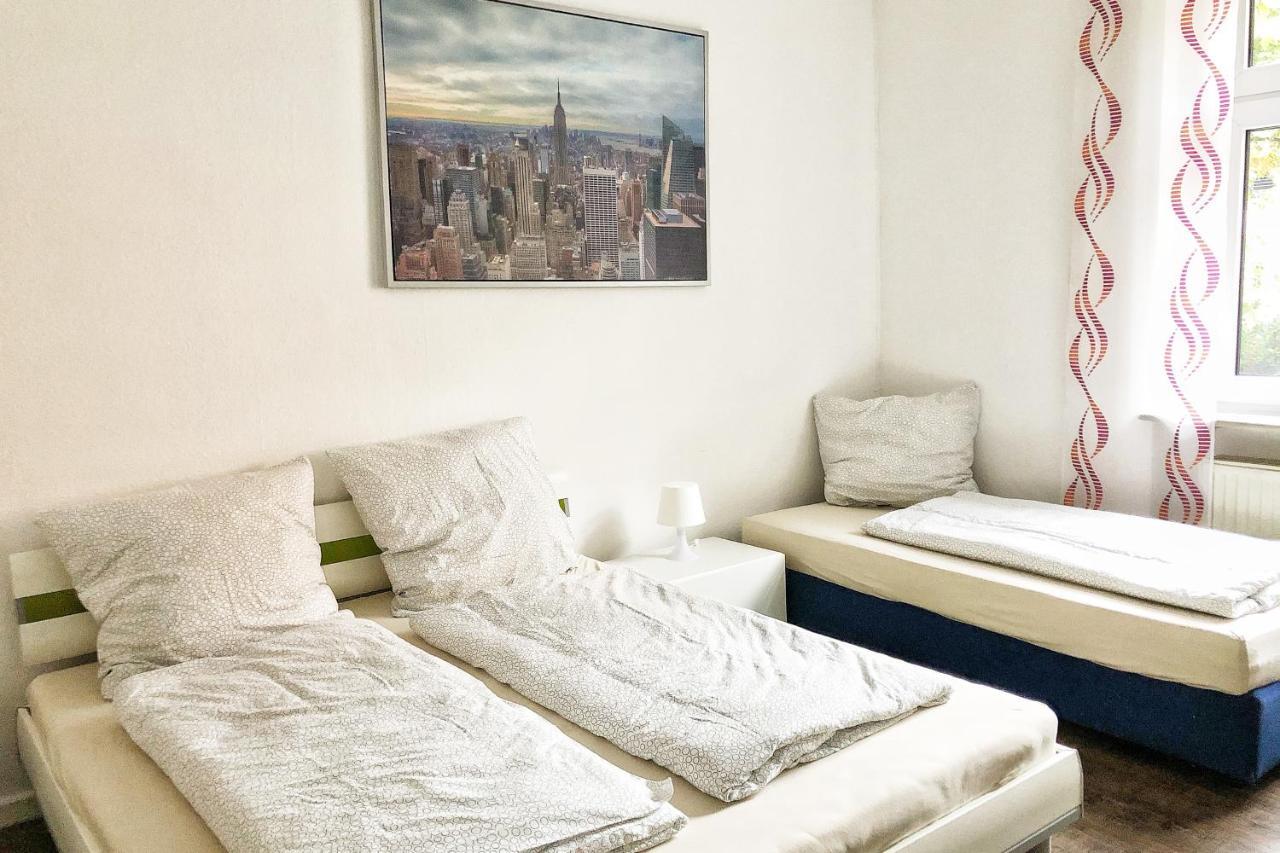Wunderschoene Altbauwohnung Mit Flair In Wuppertal Exterior foto