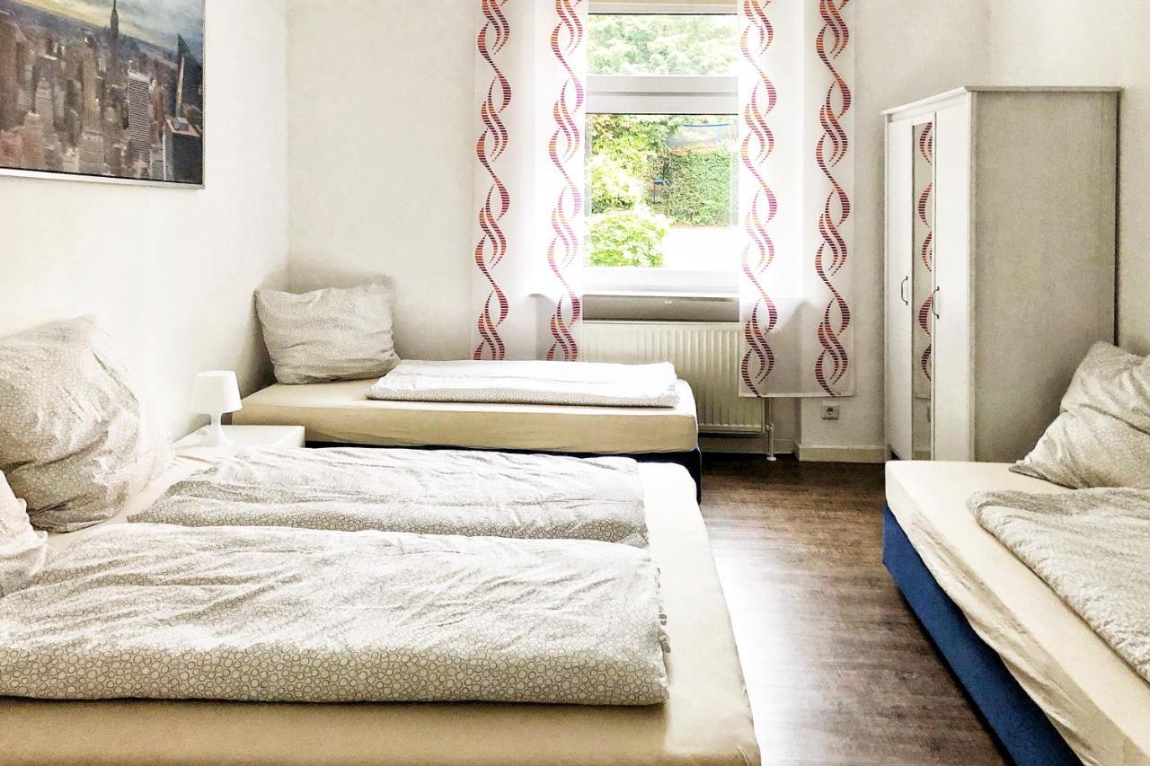 Wunderschoene Altbauwohnung Mit Flair In Wuppertal Exterior foto